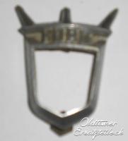 Drei Embleme für Ford Oldtimer